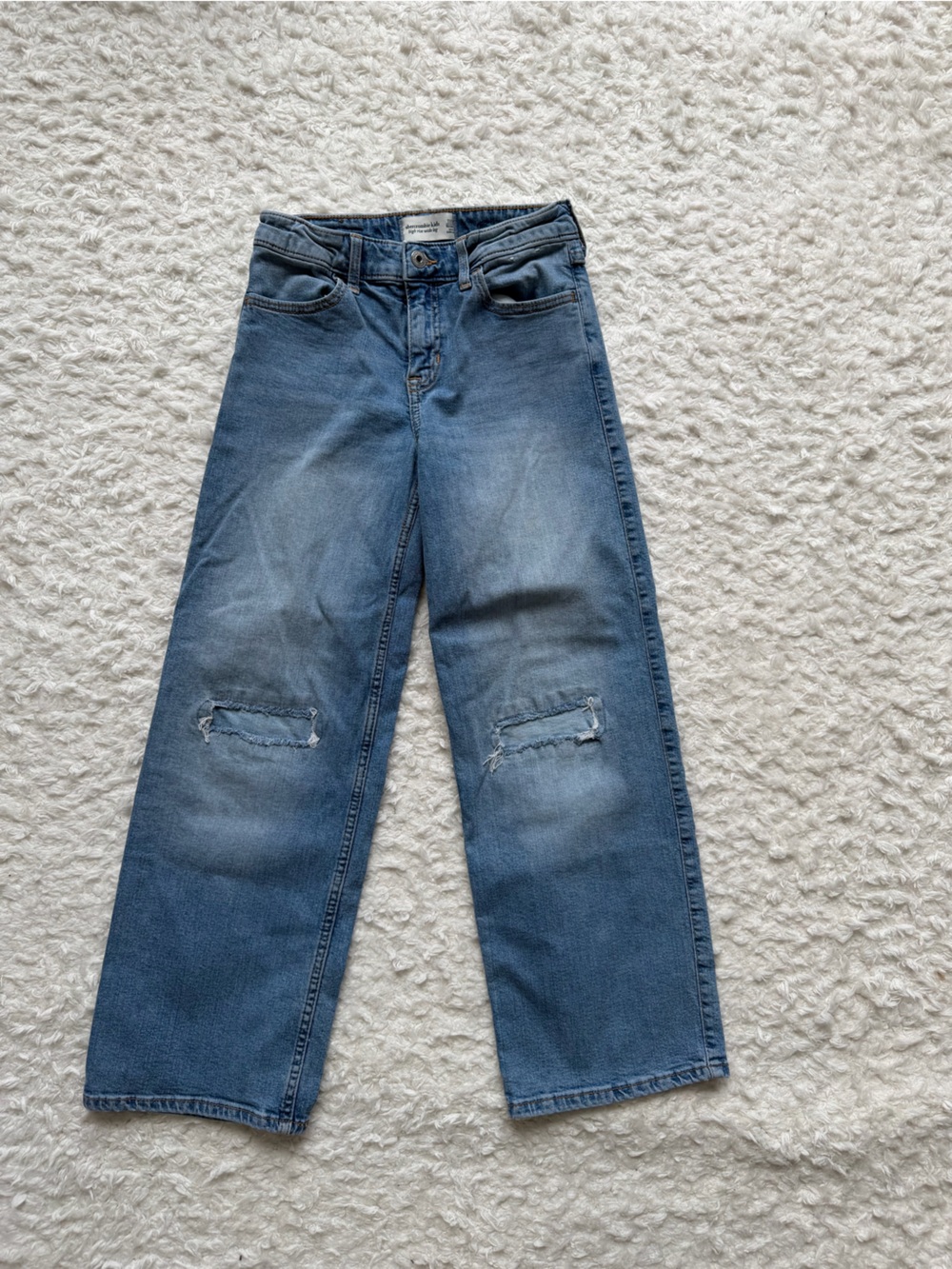 Abercrombie & Fitch/Kid. 2 jeans styles. Size 11/12 (10-12 years old)
